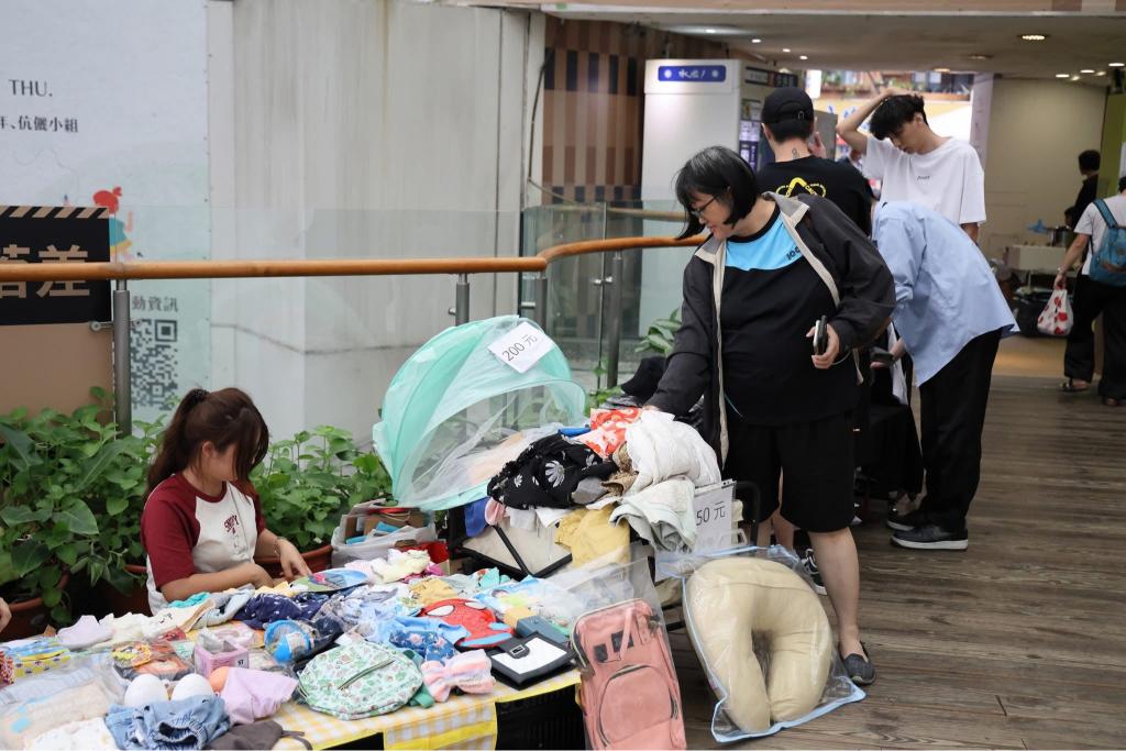 《瀚星百貨x 惜惜市集｜新店創意二手市集誠徵攤主 熱情招募中 ! 》