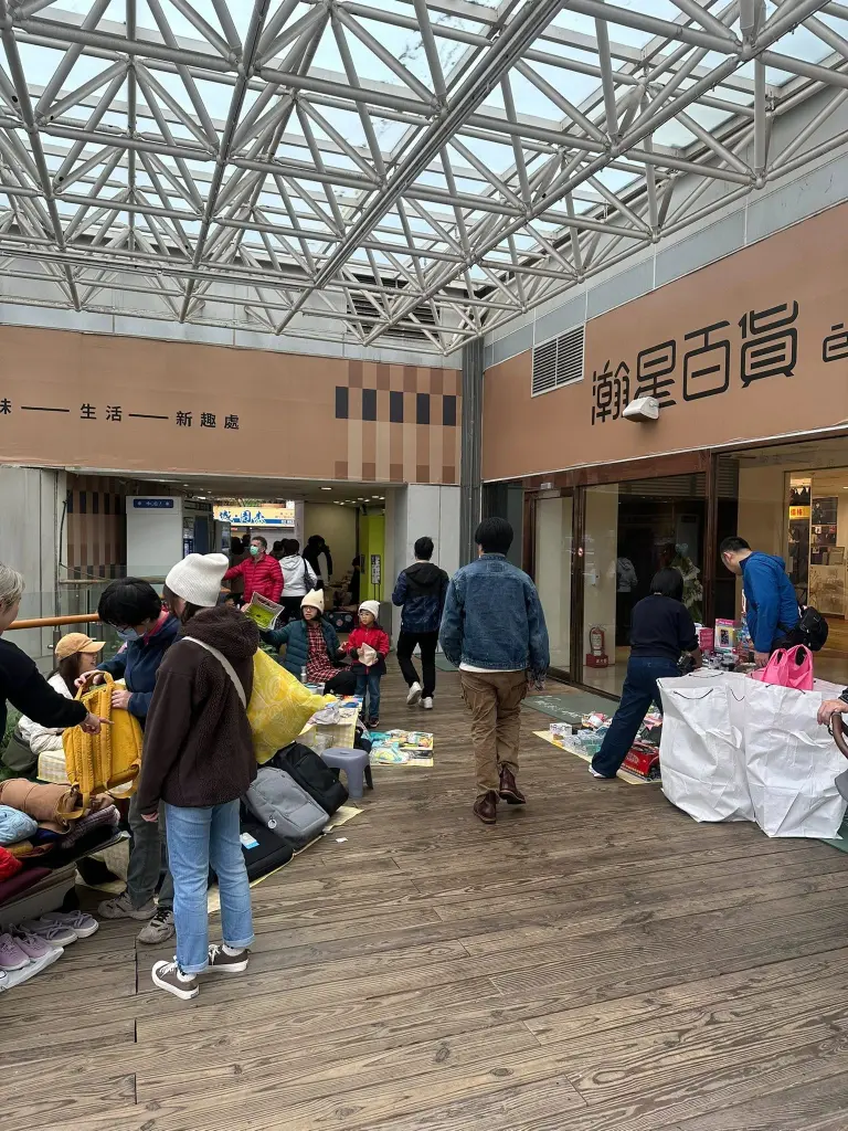 快報《瀚星百貨x假日市集》