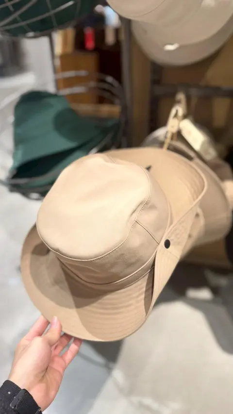 《無印良品 x 防潑水有簷帽系列》