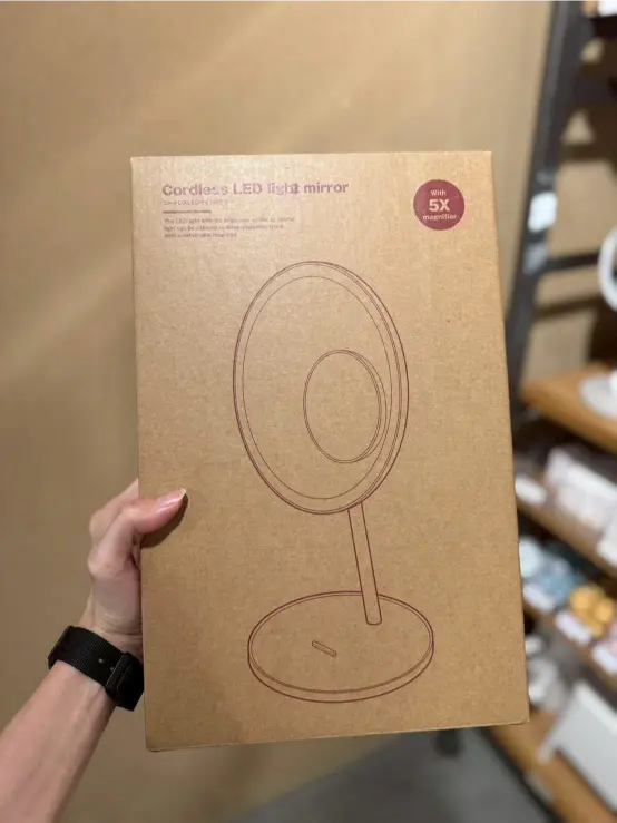 《無印良品 x LED化妝鏡》