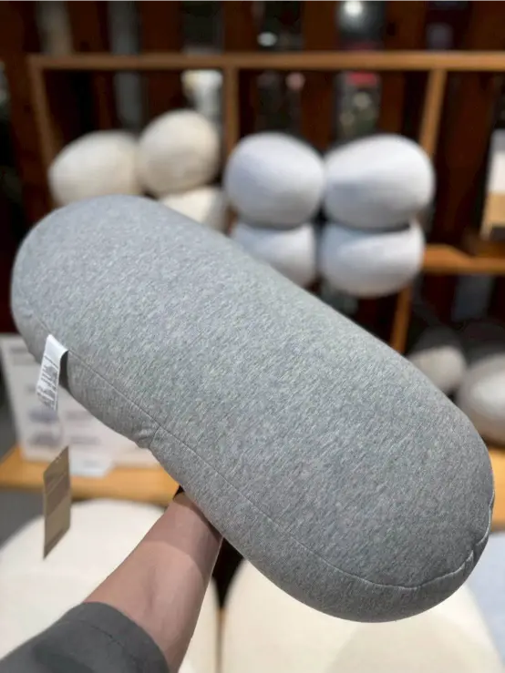 《無印良品 x 涼感靠枕系列》