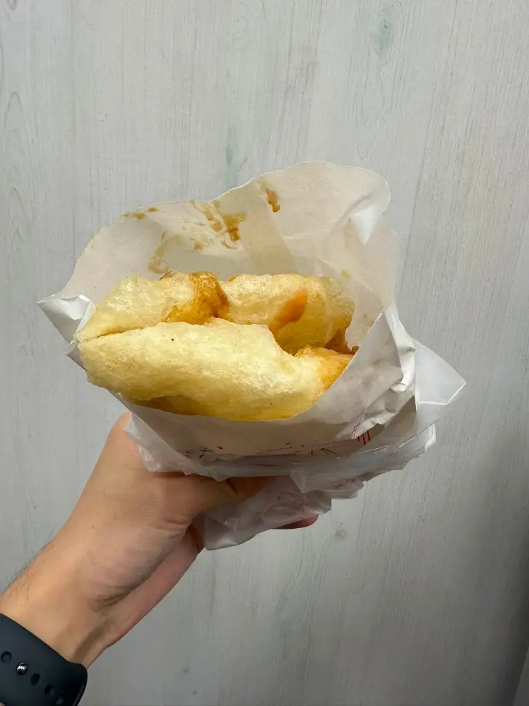 美食訊息《瀚星百貨 × 阿暖蔥油餅》